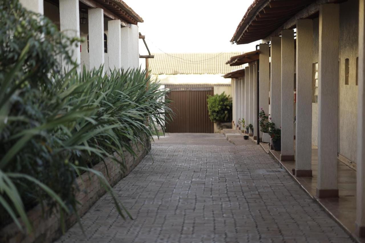 Hotel Pousada Marra Catalão Buitenkant foto